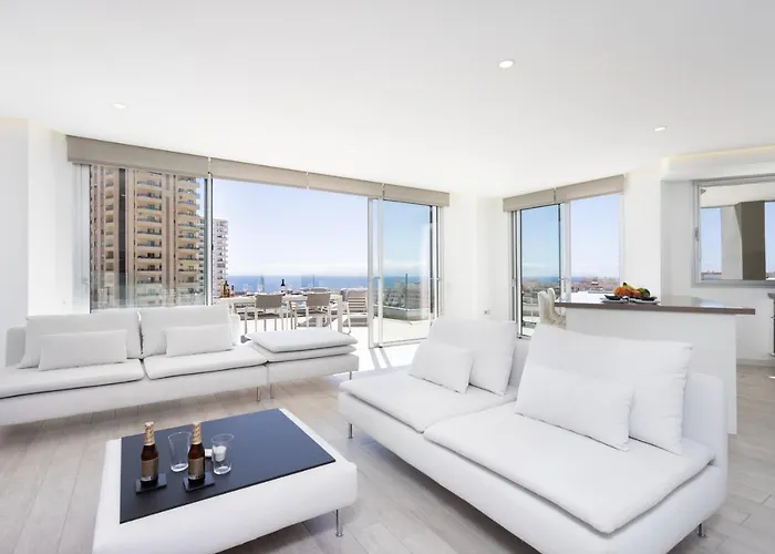 Deluxe In Appartamento Costa Adeje (Tenerife)